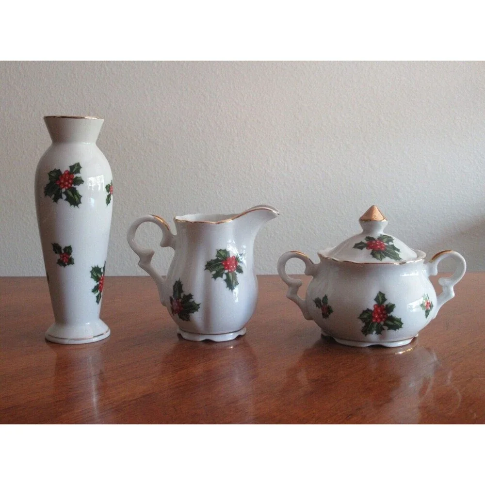 Lefton China Christmas Holly Berry Sugar Bowl Lidded Creamer Bud Vase Japan